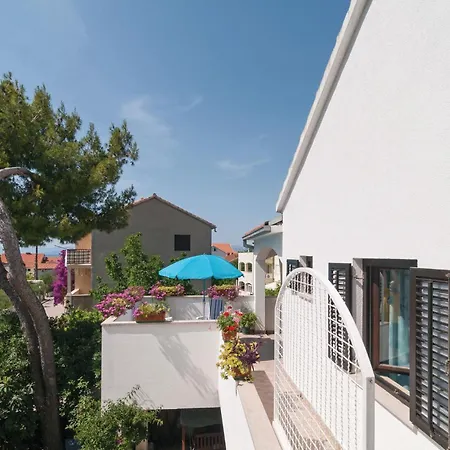 Lägenhet With Sea View Xii Supetar