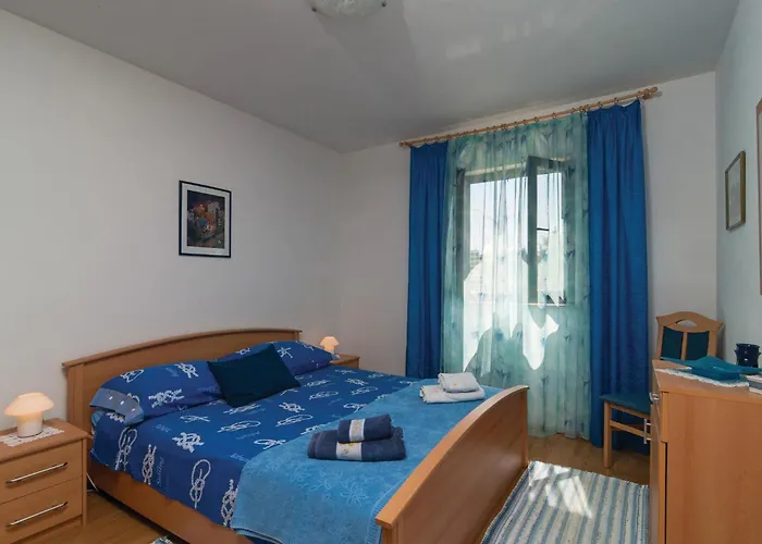 Διαμέρισμα With Sea View Xii